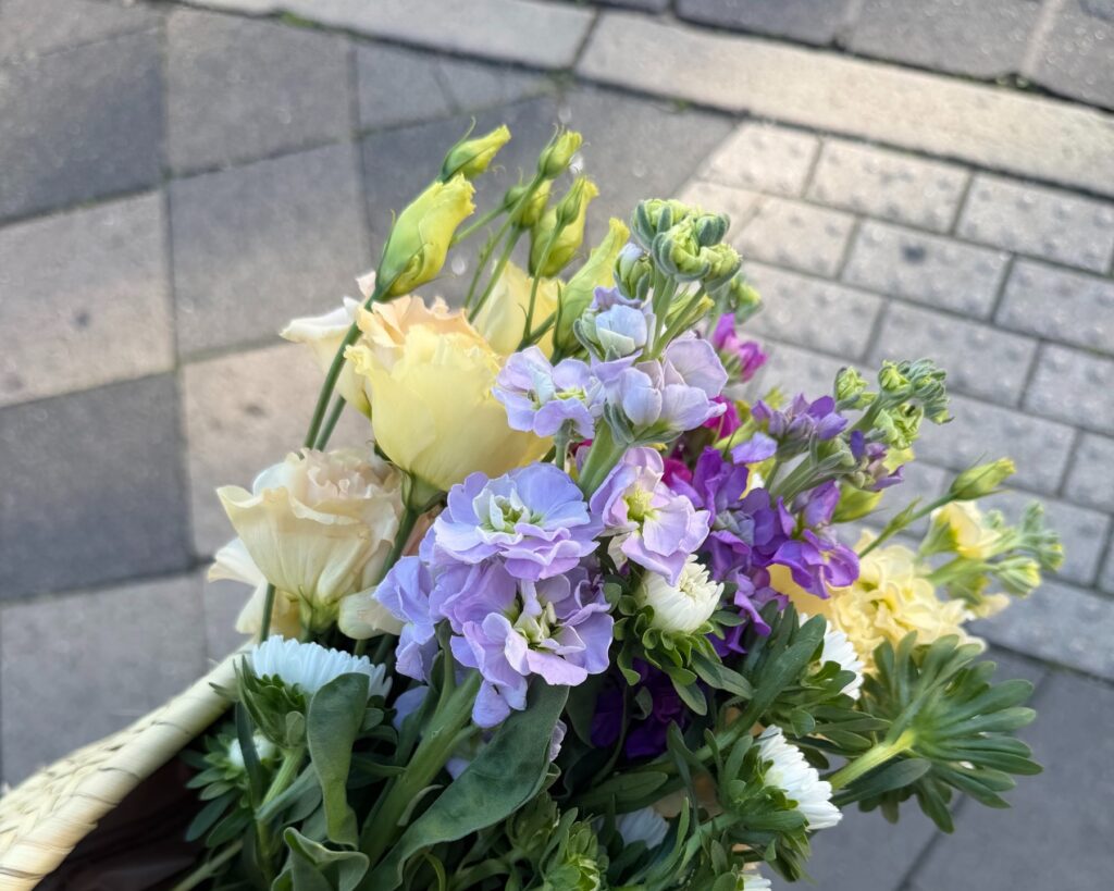 Blumenstrauß als Mitbringsel